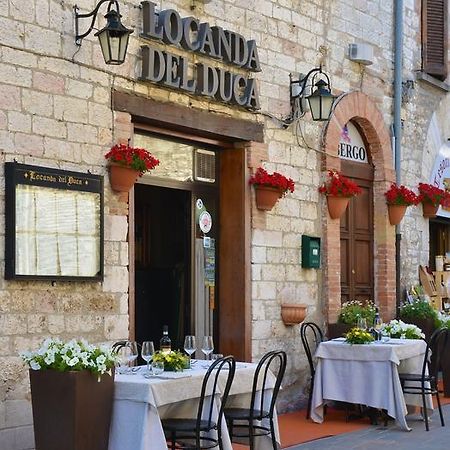 Locanda Del Duca Γκούμπιο Εξωτερικό φωτογραφία