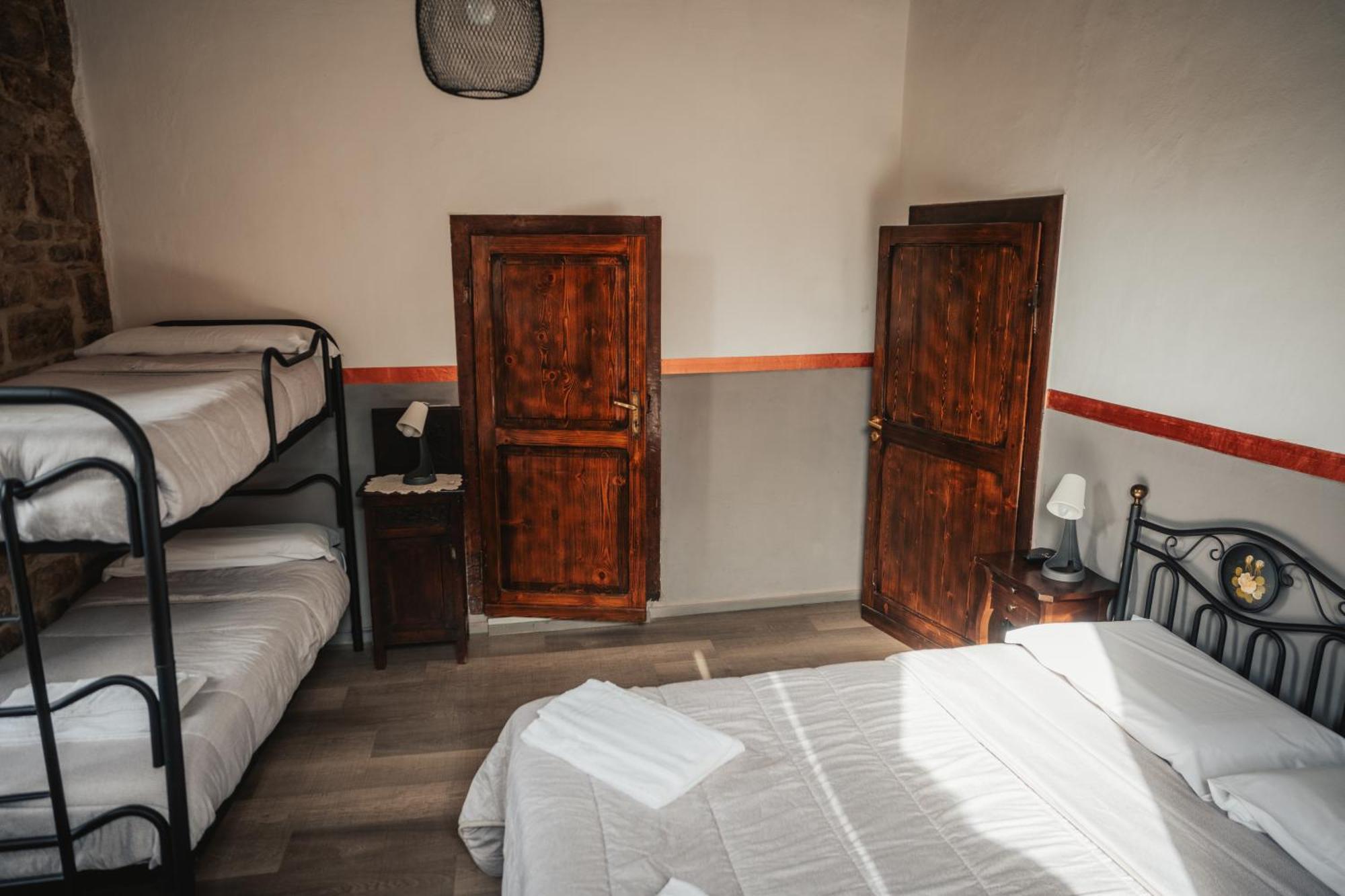 Locanda Del Duca Γκούμπιο Εξωτερικό φωτογραφία