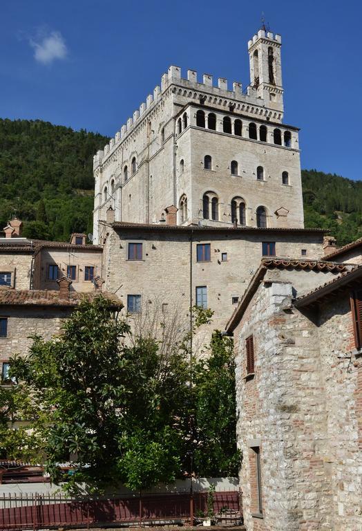 Locanda Del Duca Γκούμπιο Εξωτερικό φωτογραφία